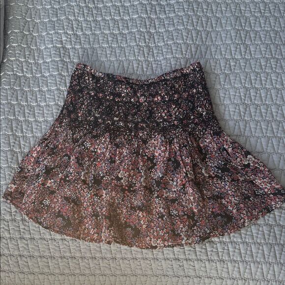 Ulla Johnson Dresses & Skirts - Ulla Johnson Eva Silk Mini Skirt in "Tiny Floral" Size 2